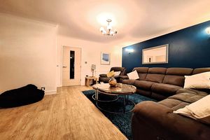 Living Room - click for photo gallery